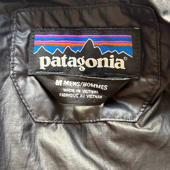 Patagonia Men’s Puffer Down Jacket - Picture 11 of 16